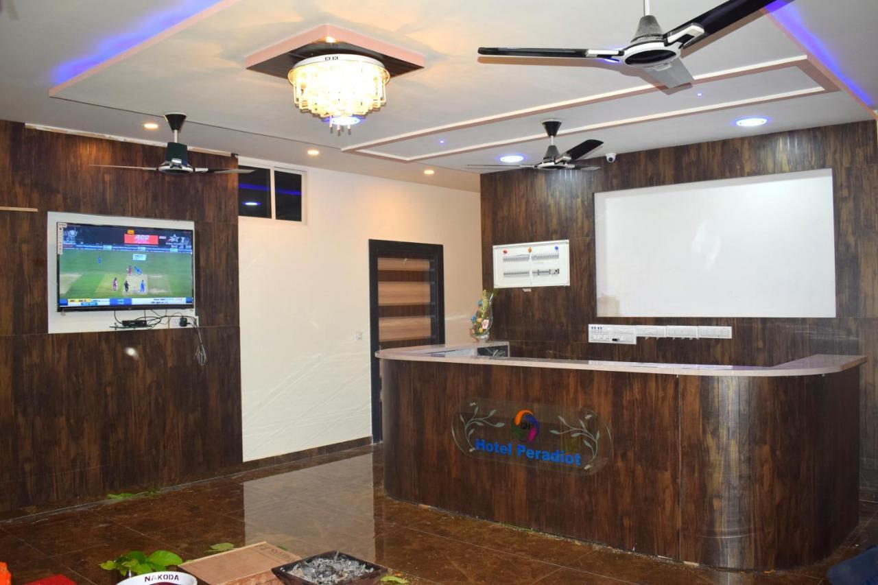 Hotel Peradiot Ahmedabad Ngoại thất bức ảnh